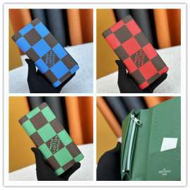 Picture of Louis Vuitton Wallets _SKUfw216209504fw
